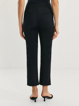 Брюки зауженные с отстрочками / Zarina