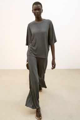 PANTAL?N PALAZZO FLUIDO / Gris medio