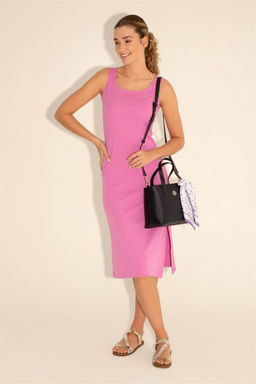 Женская подарочная темно-синяя сумочка в штучной упаковке с шарфом Неожиданная скидка в корзине