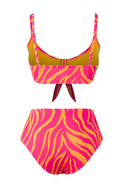 TRENDYOLMILLA Soyut Desenli Ucgen Baglama Detayl? Normal Bel Bikini Tak?m? TBESS25BT00186  фото 6