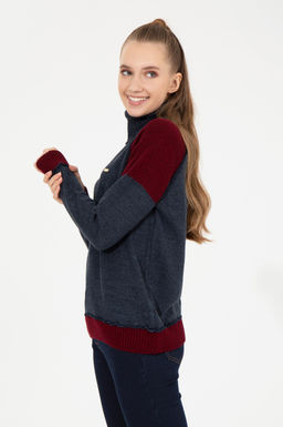 Kad_n Lacivert Kazak