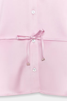 CAMISA SATINADA MANGA CORTA CINTUR?N / Rosa