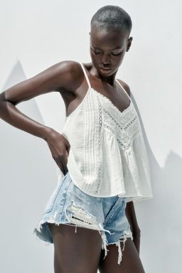 HIGH-WAIST CURVED DENIM SHORTS - Zara фото 23