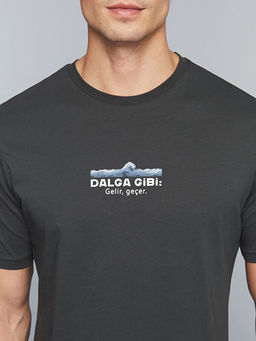 Bisiklet Yaka Slogan Bask?l? Penye Erkek Ti??rt