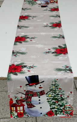Дорожка новогодняя 35*180 см.