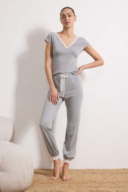 Gri Melanj Pamuklu Dantel ve S?rt Detayl? Orme Pijama Tak?m? THMSS26PT00053