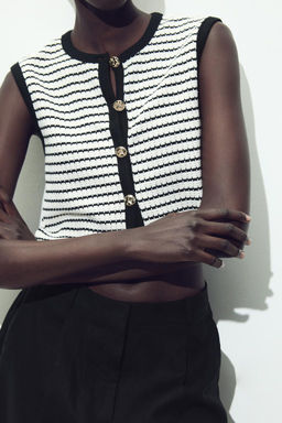 JACQUARD BUTTON WAISTCOAT TOP - Zara фото 12