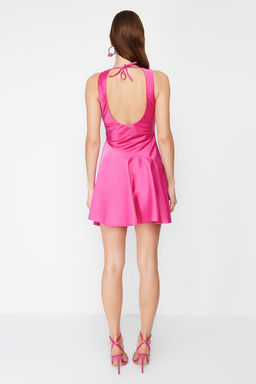 Pembe A-Kesim Degaje Yaka Dokuma Saten K?sa S?k Abiye Elbise TPRSS24EL00104 - Trendyolmilla фото 6