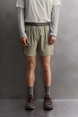 PANTAL?N CORTO TRAIL RUNNING COMBINADO / Gris - Zara фото 2