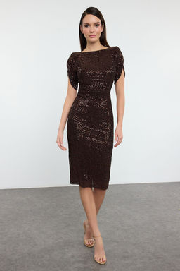 Kahverengi Vucuda Oturan Par?lt?l? Orme Payet S?k Abiye Gece Mezuniyet Elbisesi TPRSS24EL00108