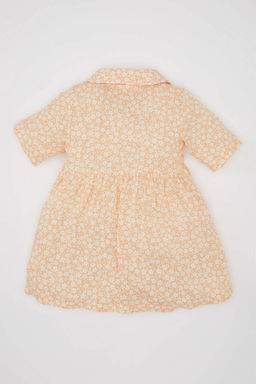 Мятое вискозное платье с короткими рукавами и цветочным принтом для маленьких девочек - Defacto фото 5