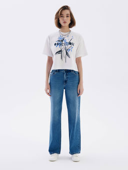 CONTE Свободная футболка из хлопка с рисунком Born in love LD 2675 white-obsession