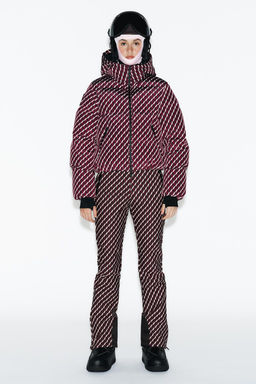 WATER-RESISTANT WINDPROOF DOWN JACKET RECCO® TECHNOLOGY SKI COLLECTION, CHARACTERISTICS