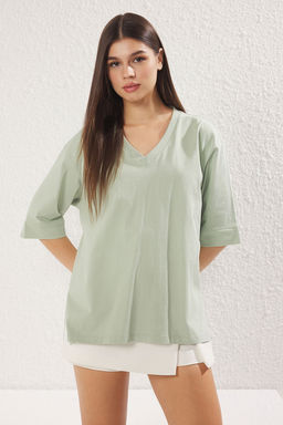 TRENDYOLMILLA Lacivert %100 Pamuk Oversize/Genis Kal?p Truvakar Kol Orme T-Shirt TWOSS25TS00011  фото 2
