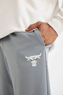 DeFactoFit NBA Chicago Bulls Стандартный крой с тремя карманами, прямые спортивные штаны для бега из ткани для скуба-дайвинга  фото 5