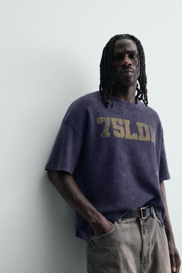 SUDADERA ESTRUCTURA WAFFLE ESTAMPADO LAVADO / Azul tinta - Zara фото 5