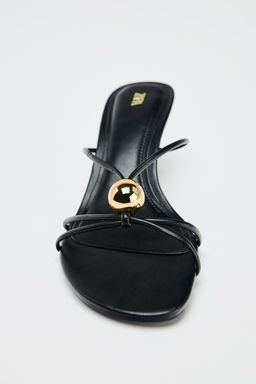 SANDALS WITH METAL DETAIL - Zara фото 4