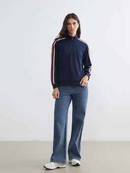 Dik Yaka ?erit Detayl? Kad?n Fermuarl? Sweatshirt