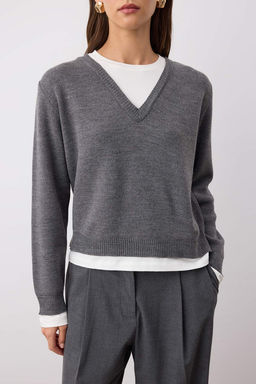 Antrasit Yaka ve Etek Ucu Garni Detayl? Triko Kazak TWOAW26KZ00246