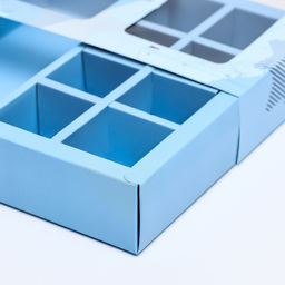 Цена за 5 шт. Коробка для 8 конфет шоколад, с окном , «23 Февраля» 17.7×17.8×3.8 см. Кондитерская упаковка