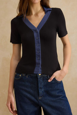 Siyah Renk Bloklu Fitted Polo Yaka Dugmeli Garni Detayl? Premium Yumusak Orme Bluz TWOSS26BZ00065