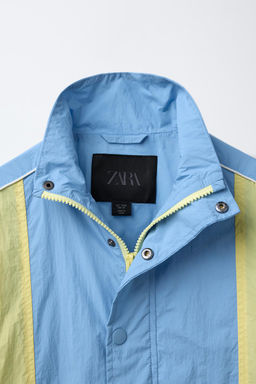 COMBINED LIGHTWEIGHT TECHNICAL RAINCOAT - Zara фото 3