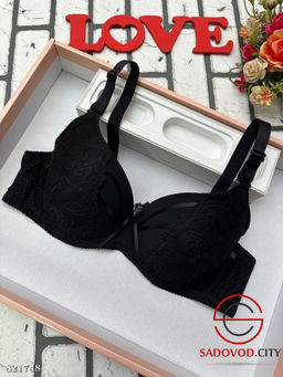 Бюстгальтер с кружевом