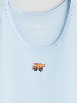 Bask?l? Erkek ?ocuk Atlet