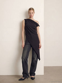 D?k?ml? Yaka Modal Kar???ml? Asimetrik Kesim Bluz