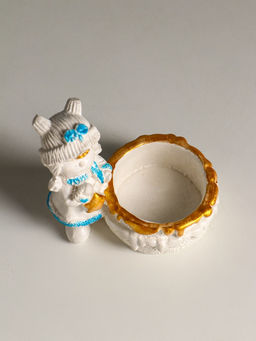 Подсвечник на 1 свечу Девочка с корзинкой, гипс, 7?7 см, перламутр