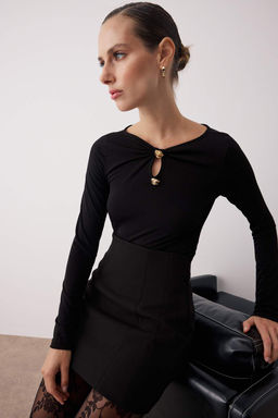 Siyah Gold Aksesuar Detayl? Kay?k Yaka Orme Body TPRAW26BD00014 - Trendyolmilla фото 2