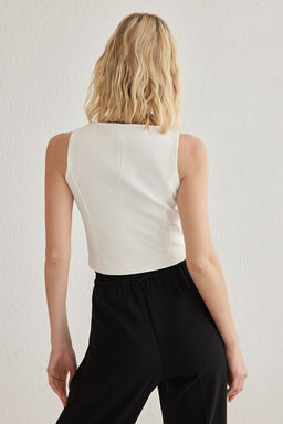 TRENDYOLMILLA Beyaz Regular Kurdele Detayl? Dokuma Yelek TWOSS25YE00036  фото 7