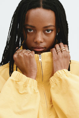 Chaqueta oversize de nailon - H&m фото 7