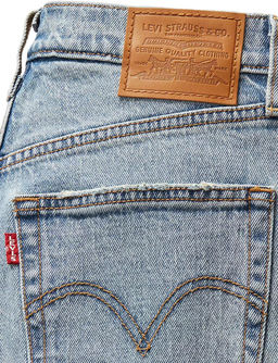 Джинсы женские