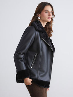 K?rkl? Yaka Kad?n Deri G?r?n?ml? Mont