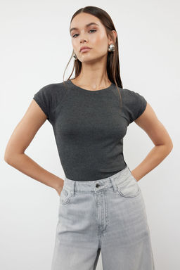 Gri Ay Kol Fitted/Vucuda Oturan Esnek Orme Bluz TWOSS24BZ00088