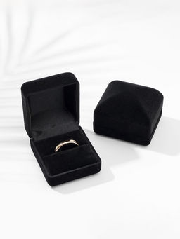 Футляр под серьги, кольцо «Традиции», бархатный, 4.5×5 см, чёрный