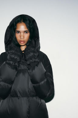 WATER-REPELLENT LONG DOWN PUFFER JACKET WITH HOODIE AND GLOVES - Zara фото 3