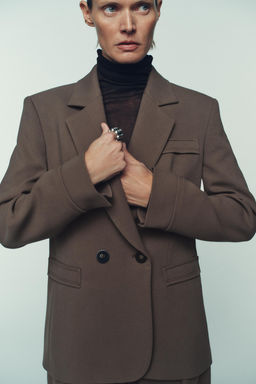 DOUBLE-BREASTED BLAZER WITH SHOULDER PADS - Zara фото 2