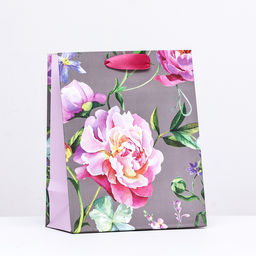 Пакет подарочный Бутон розы, 18 х 22,3 х 10 см