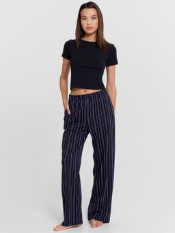 Пижама женская черная в фиолетовую полоску черный +фиолетовая полоска на черном 592588