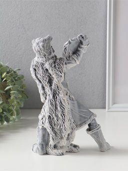 Фигура «Шаман в шкуре медведя с бубном», мраморная крошка, 25 см