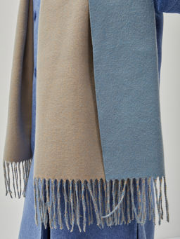 В составе шерсть и кашемир! теплый двусторонний палантин - Tantino фото 4