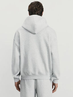 Худи на молнии с нашивкой / Zarina