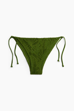 Braga de bikini con lazada