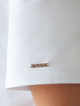 D49.136 Футболка женская белый_smile