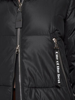 Пальто утепленное с капюшоном зимнее женское черного цвета 13816Ch - Visdeer фото 14