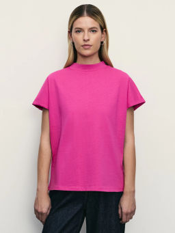 Футболка со спущенным плечом из хлопка / Zarina фото 3