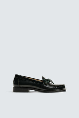 LEATHER BOW LOAFERS
