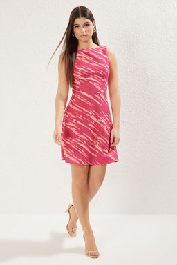 TRENDYOLMILLA Fusya Geometrik Desenli A Kesim Mini Dokuma Elbise TWOSS19WR0042  фото 9